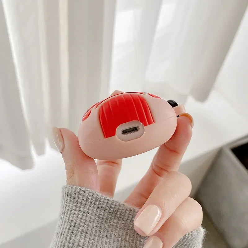 AOT Colossal Titan Airpod Case